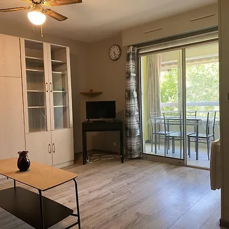 Apartment Coquet Avec Piscine - 2 Pers. - Fr-1-874-46 La Grande-Motte