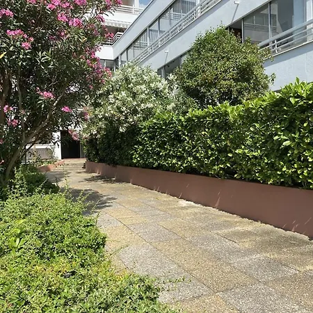 Coquet Avec Piscine - 2 Pers. - Fr-1-874-46 Apartment